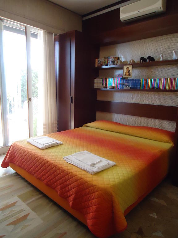 B&B Cottage Dei Consoli Sant'Agata Li Battiati Værelse billede