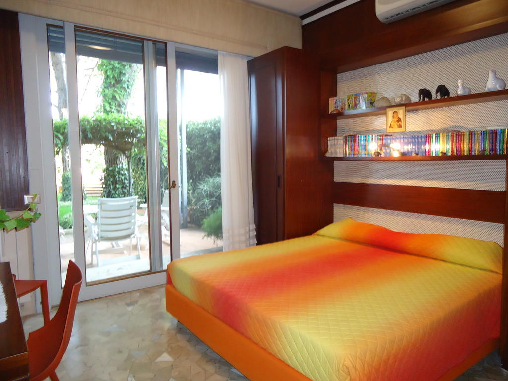 B&B Cottage Dei Consoli Sant'Agata Li Battiati Værelse billede